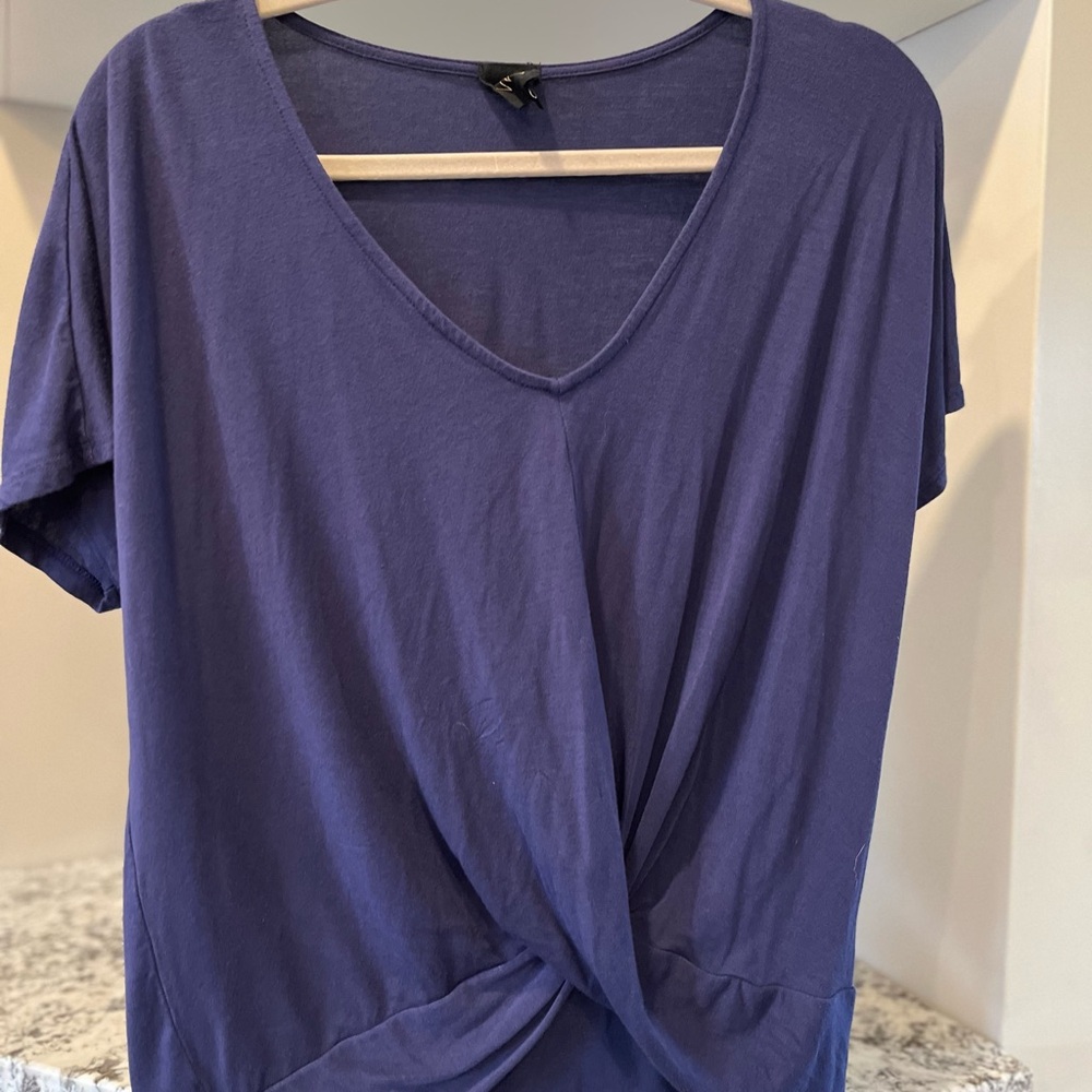 Women’s cute size small top